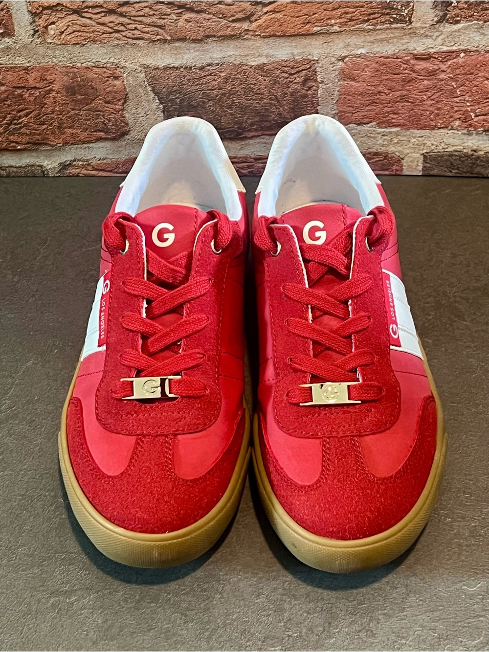 GBG Los Angeles by Guess Red Pink Gum Sole Sneakers Women’s Size 8.5